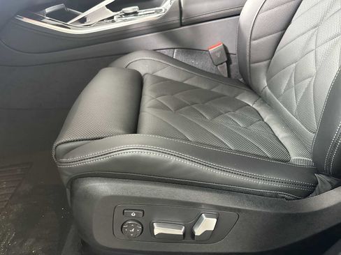 New 2026 BMW X5 xDrive40i image 12