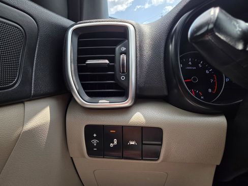 Used 2021 Kia Sportage S FWD image 15