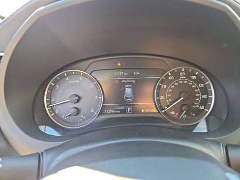 Used 2019 INFINITI QX50 Essential w/ Premium Heat Package image 11