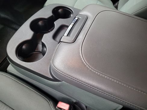 Used 2016 RAM 1500 Tradesman w/ Popular Equipment Group image 26