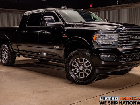 Used 2024 RAM 3500 Limited w/ Towing Technology Group image 1