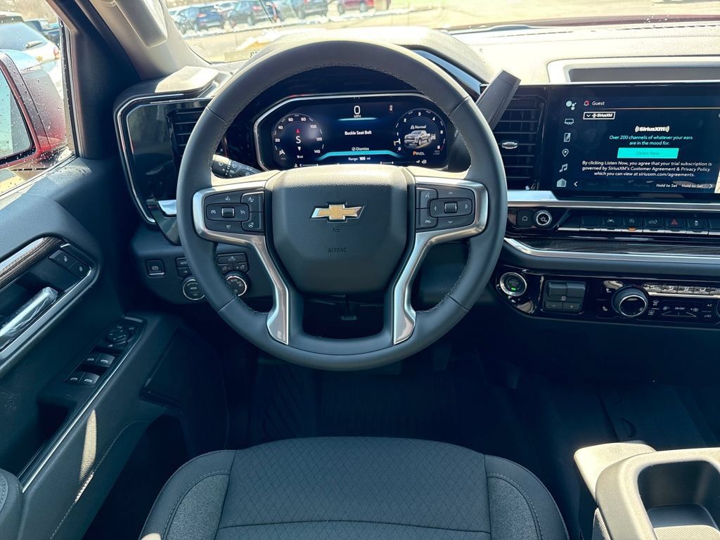 Certified 2026 Chevrolet Silverado 1500 LT AWD/4WD image 10