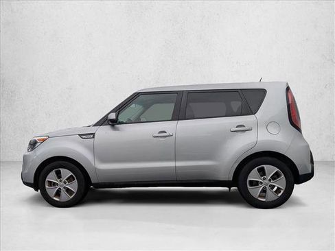 Used 2016 Kia Soul image 9