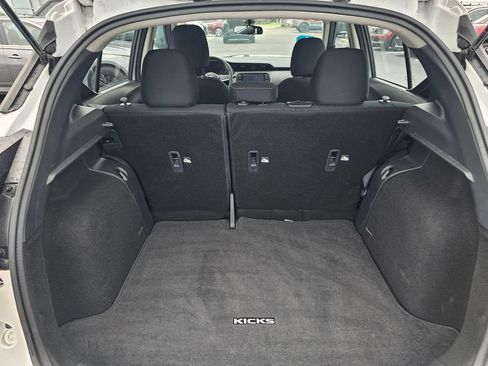Used 2024 Nissan Kicks SV FWD image 10