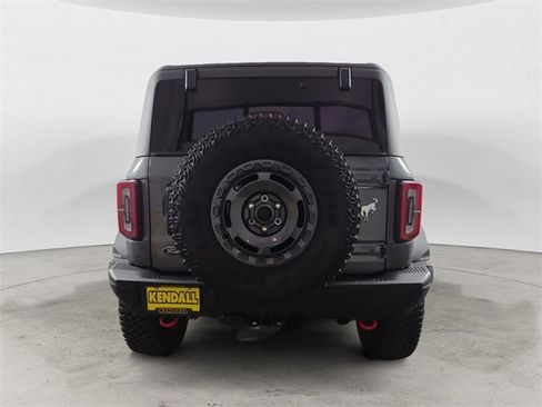 Certified 2024 Ford Bronco Badlands image 4
