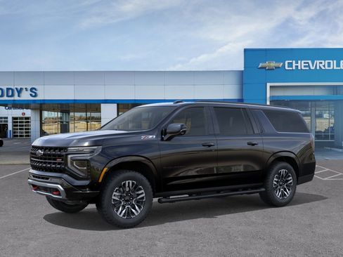 New 2026 Chevrolet Suburban Z71 w/ Comfort Package AWD/4WD image 2
