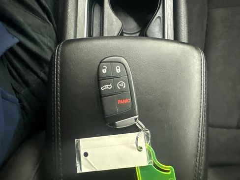 Used 2015 Chrysler 200 Limited w/ Convenience Group FWD image 37