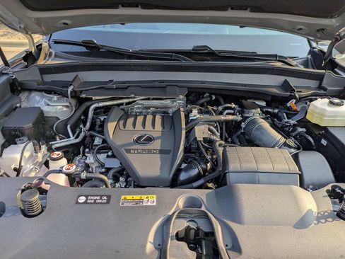 Used 2026 Lexus TX 500h AWD w/ Technology Package image 40