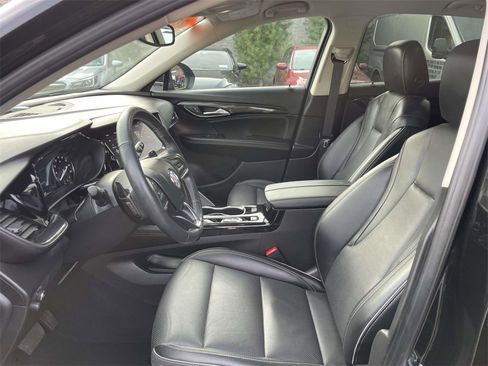 Used 2023 Buick Envision Essence image 13