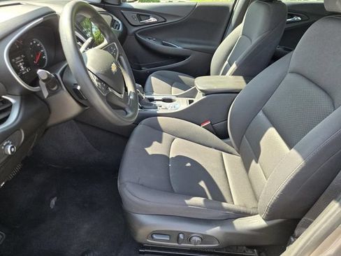 Used 2024 Chevrolet Malibu LT FWD image 12
