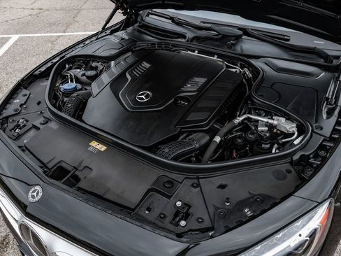Used 2019 Mercedes-Benz S 560 4MATIC Coupe image 40