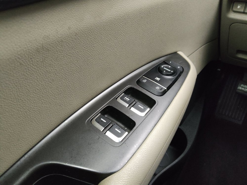 Used 2016 Kia Optima LX FWD image 27