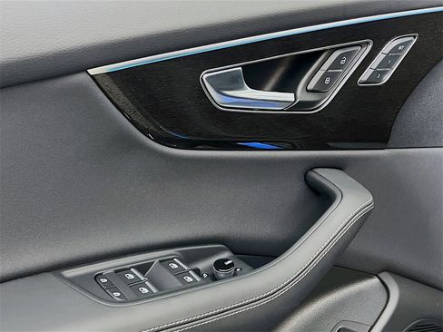 New 2026 Audi Q8 Premium Plus image 19