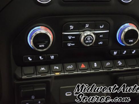 Used 2022 GMC Sierra 1500 AT4 w/ AT4 Premium Package image 23