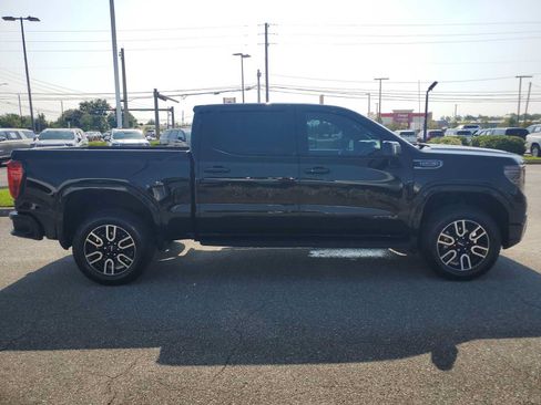 Used 2026 GMC Sierra 1500 AT4 w/ AT4 Premium Package AWD/4WD image 8