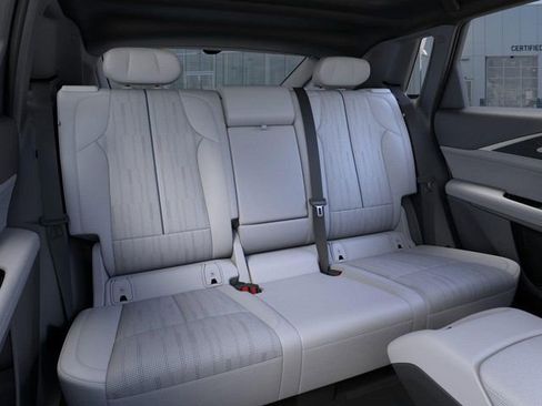 New 2026 Cadillac Lyriq Premium Luxury w/ LPO, Floor Liner Package AWD/4WD image 17