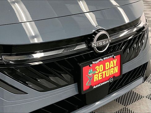 New 2026 Nissan Sentra SL FWD image 15