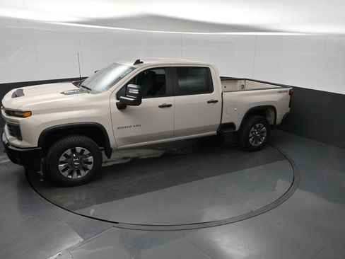 New 2026 Chevrolet Silverado 2500 Custom w/ Custom Convenience Package image 13