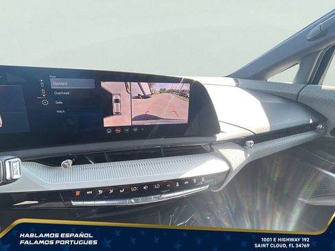 Used 2025 Cadillac Optiq Sport 2 w/ LPO, Floor Liner Package AWD/4WD image 19
