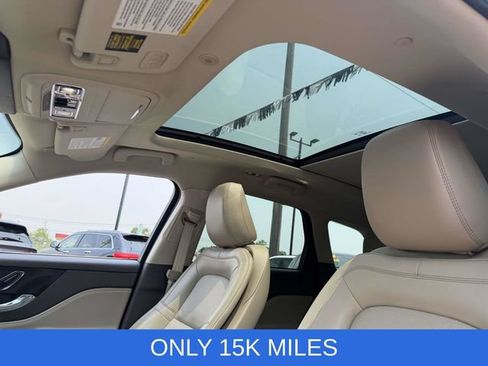 Certified 2023 Lincoln Corsair AWD w/ Equipment Group 101A image 11