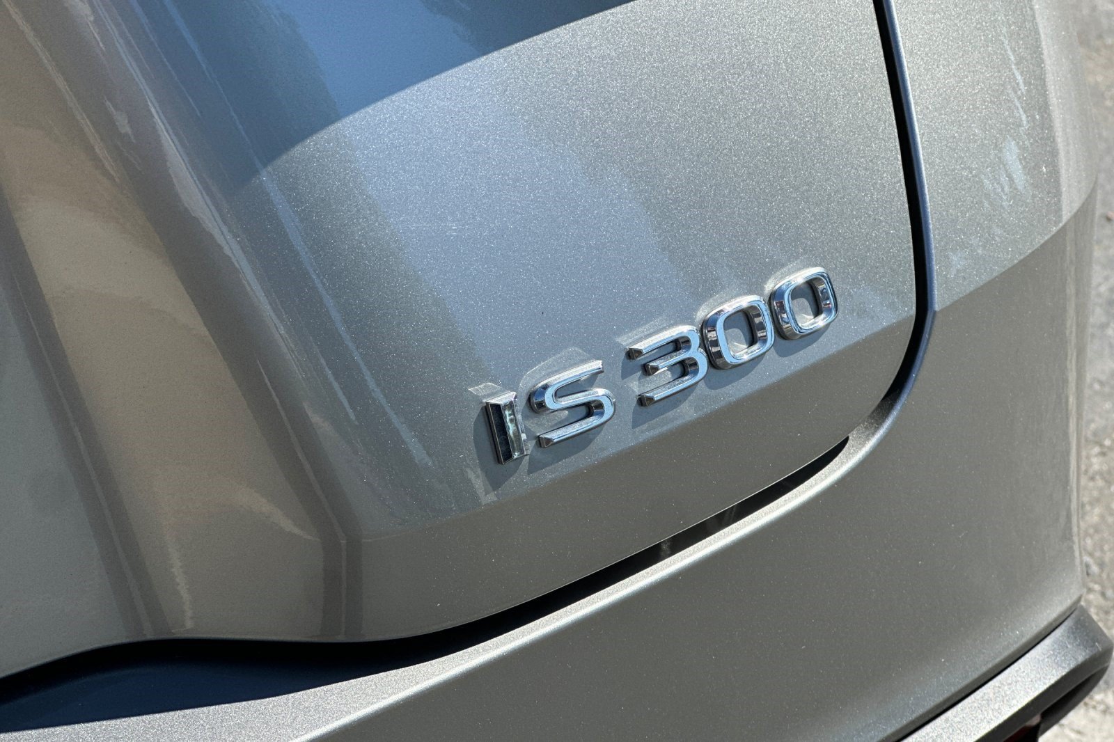Used 2023 Lexus IS 300 w/ Comfort Package RWD image 37