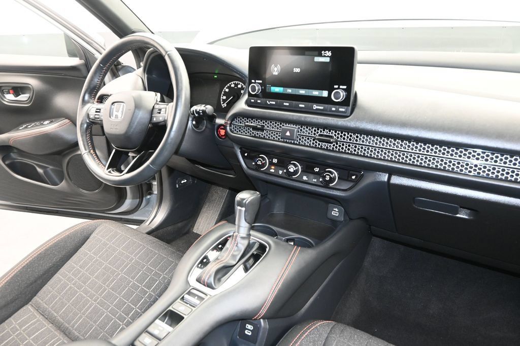 Used 2024 Honda HR-V Sport image 25