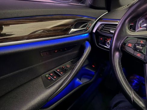 Used 2018 BMW 530i image 23