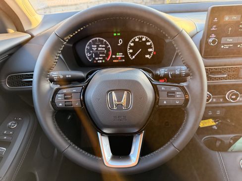 Used 2026 Honda HR-V EX-L image 17