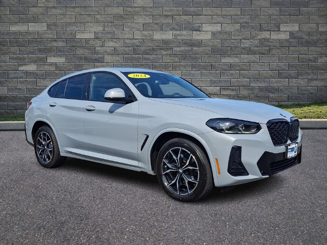 Used 2024 BMW X4 xDrive30i w/ M Sport Package AWD/4WD image 1
