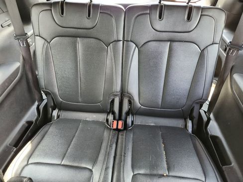 Used 2025 Jeep Grand Cherokee L Limited w/ Luxury Tech Group II AWD/4WD image 29