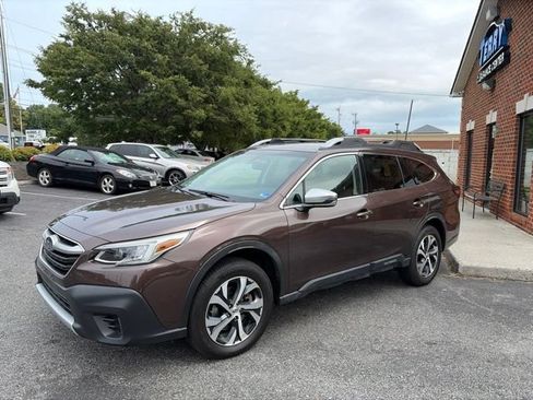 Used 2021 Subaru Outback Touring XT AWD/4WD image 2
