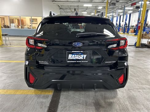 Certified 2024 Subaru Crosstrek 2.0i Premium image 7