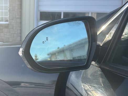 Used 2020 Kia Niro EX Premium w/ Cold Weather Package image 14