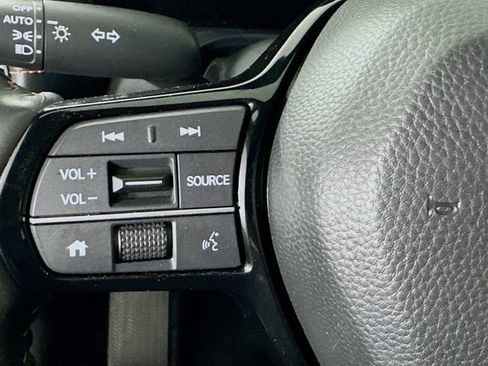 Certified 2024 Honda HR-V Sport image 9