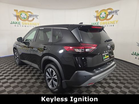 Used 2023 Nissan Rogue SV image 6