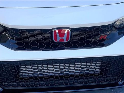Certified 2024 Honda Civic Type R image 31