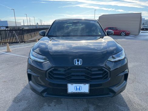 Certified 2026 Honda HR-V Sport image 2