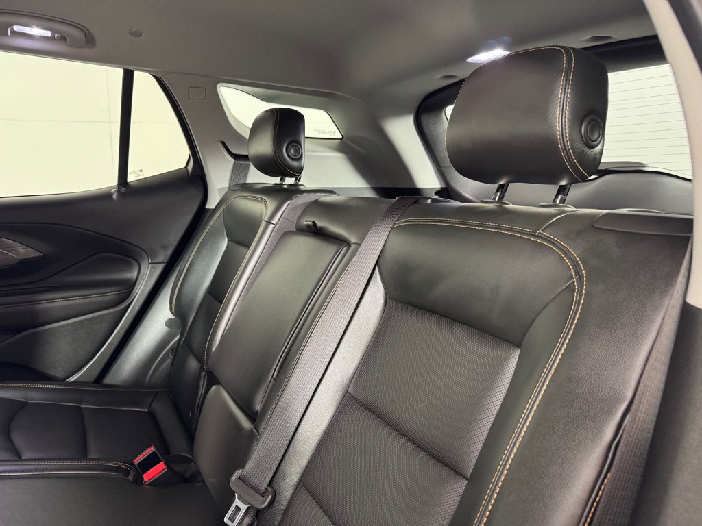 Used 2018 GMC Terrain SLT w/ Preferred Package FWD image 21