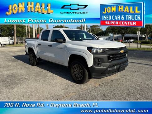 Used 2024 Chevrolet Colorado W/T w/ WT Convenience Package AWD/4WD image 1