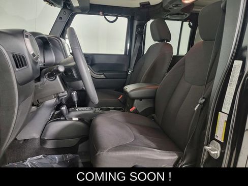 Used 2014 Jeep Wrangler Unlimited Sport w/ Quick Order Package 24S AWD/4WD image 13