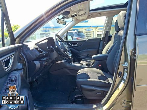 Used 2023 Subaru Forester Premium AWD/4WD image 16