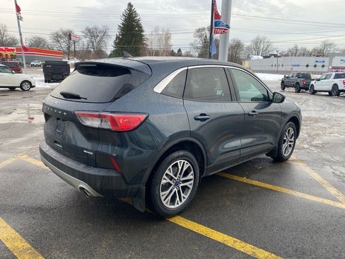 Used 2022 Ford Escape SEL image 5