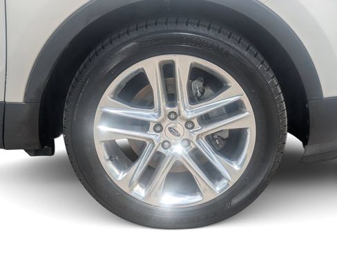 Used 2017 Ford Explorer Limited FWD image 5