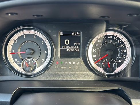 Certified 2024 RAM 1500 Classic SLT image 28