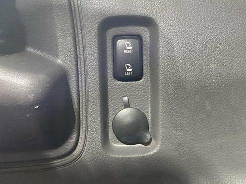 Used 2012 Ford Edge SEL AWD/4WD image 40