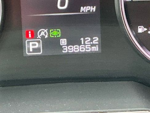 Certified 2023 Subaru Outback Limited image 31