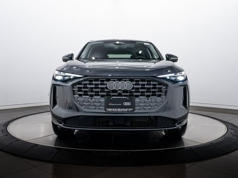 Certified 2025 Audi Q5 Premium Plus w/ Premium Plus AWD/4WD image 24