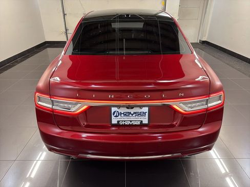 Used 2017 Lincoln Continental Reserve AWD/4WD image 5