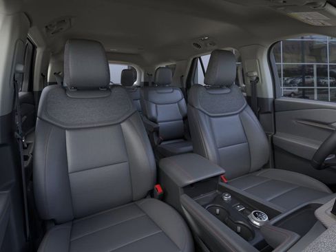 New 2026 Ford Explorer Active w/ Active Comfort Package AWD/4WD image 10