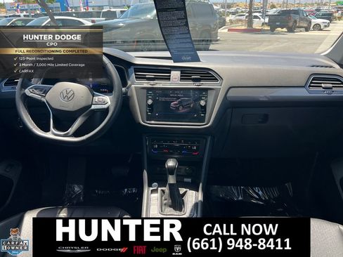 Used 2024 Volkswagen Tiguan SE AWD/4WD image 21
